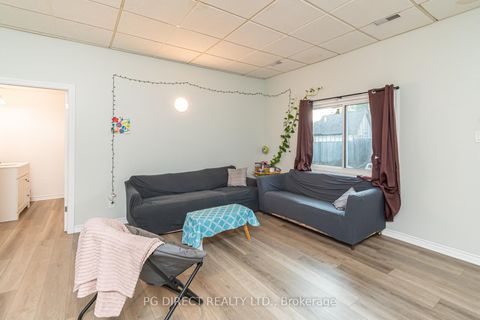 Photo 13 at 28 Johnson Street N, North Shore, Barrie