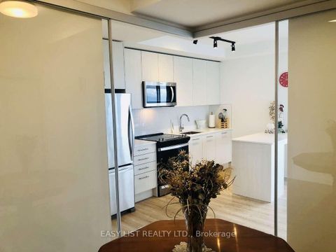 Photo 14 at 286 Main Street, Danforth, Toronto