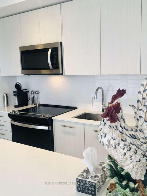 Photo 17 at 286 Main Street, Danforth, Toronto