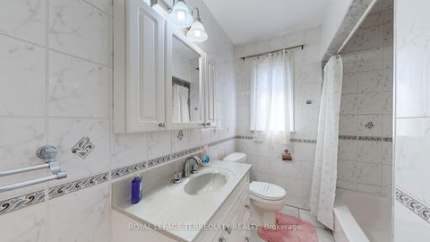 Photo 19 at 154 Tower Drive, Maryvale, Toronto