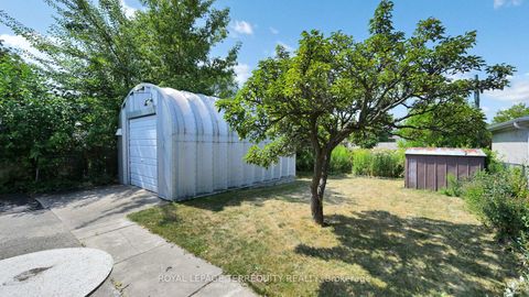 Photo 30 at 154 Tower Drive, Maryvale, Toronto