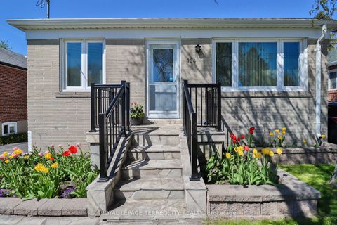 Photo 34 at 154 Tower Drive, Maryvale, Toronto