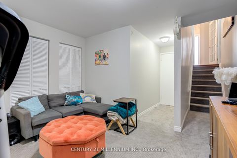 Photo 20 at 4 - 1536 Sixth Line, CP College Park, Oakville