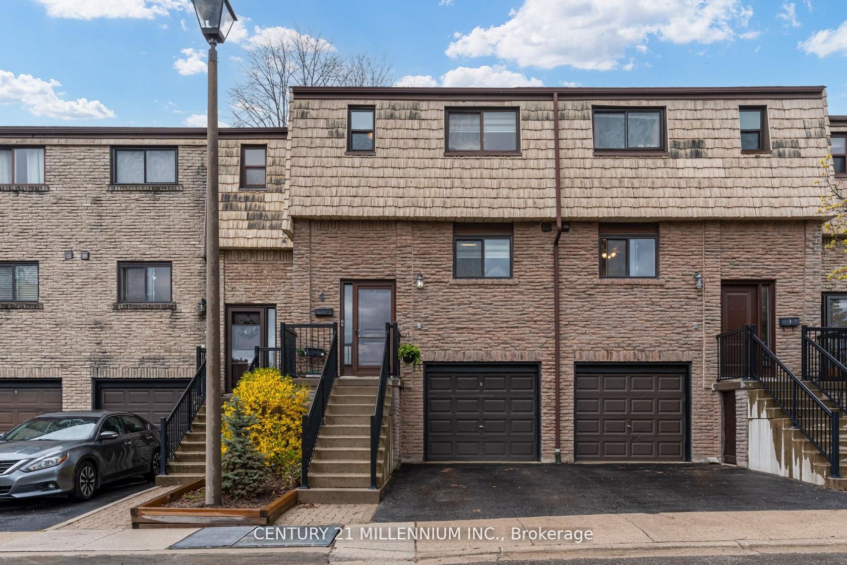 4 - 1536 Sixth Line, CP College Park, Oakville 
