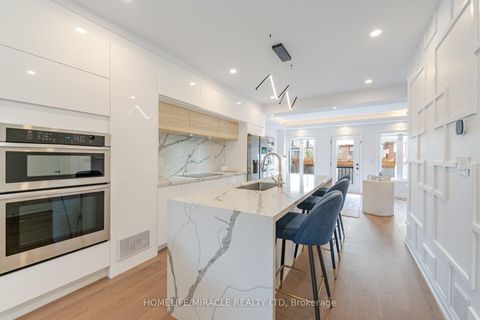 Photo 8 at 388 Oakwood Avenue, Oakwood Village, Toronto