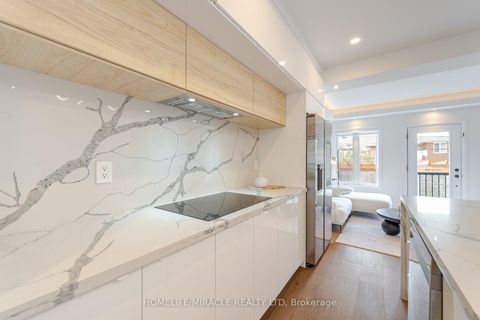 Photo 11 at 388 Oakwood Avenue, Oakwood Village, Toronto