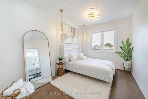 Photo 22 at 388 Oakwood Avenue, Oakwood Village, Toronto