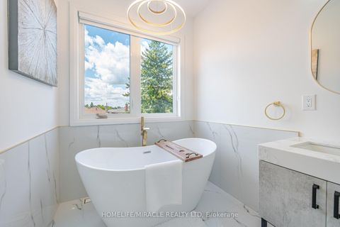 Photo 26 at 388 Oakwood Avenue, Oakwood Village, Toronto