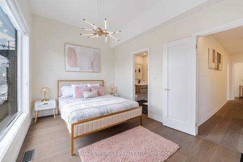 Photo 31 at 388 Oakwood Avenue, Oakwood Village, Toronto