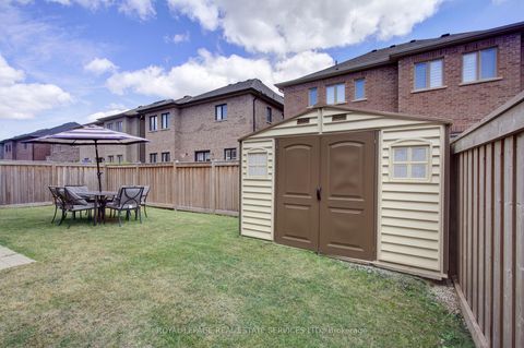 Photo 29 at 48 Viva Gardens, GO Glenorchy, Oakville