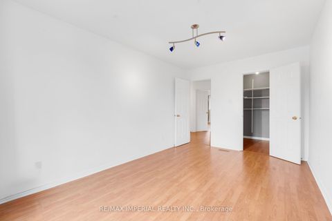 Photo 22 at 99 Islay Crescent, Maple, Vaughan Photo 22 at 99 Islay Crescent, Maple, Vaughan