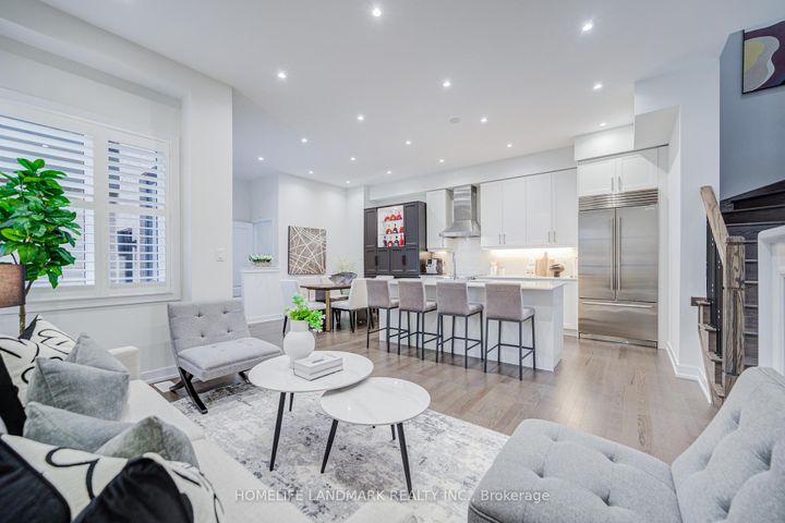 Photo 5 at 33 Golden Fern Street, Cornell, Markham