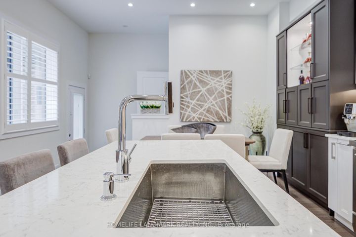 Photo 9 at 33 Golden Fern Street, Cornell, Markham