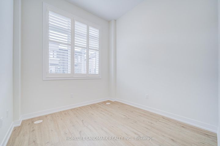 Photo 40 at 33 Golden Fern Street, Cornell, Markham