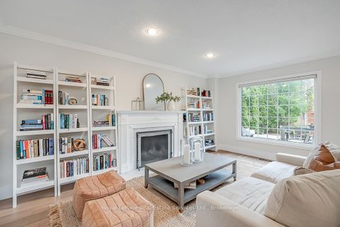 Photo 16 at 2101 Grosvenor Street, WC Wedgewood Creek, Oakville