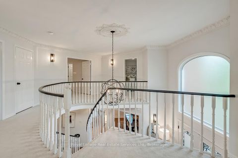 Photo 23 at 2101 Grosvenor Street, WC Wedgewood Creek, Oakville