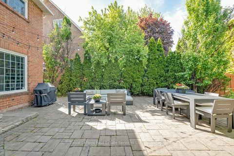 Photo 44 at 2101 Grosvenor Street, WC Wedgewood Creek, Oakville