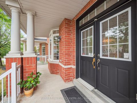 Photo 5 at 236 St Urbain Drive, Vellore Village, Vaughan