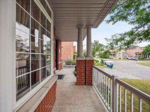 Photo 6 at 236 St Urbain Drive, Vellore Village, Vaughan