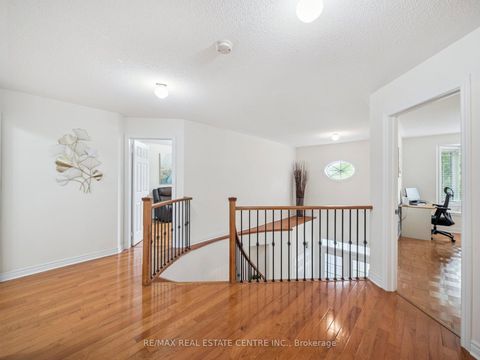 Photo 31 at 236 St Urbain Drive, Vellore Village, Vaughan