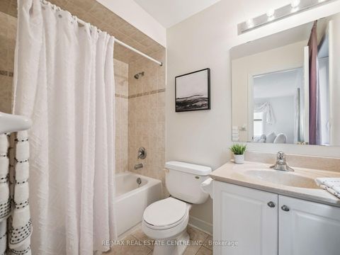 Photo 41 at 236 St Urbain Drive, Vellore Village, Vaughan