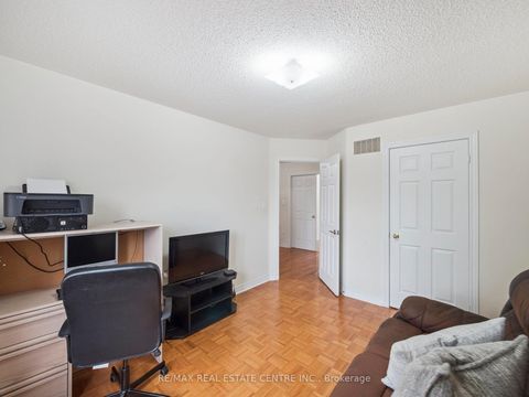 Photo 43 at 236 St Urbain Drive, Vellore Village, Vaughan