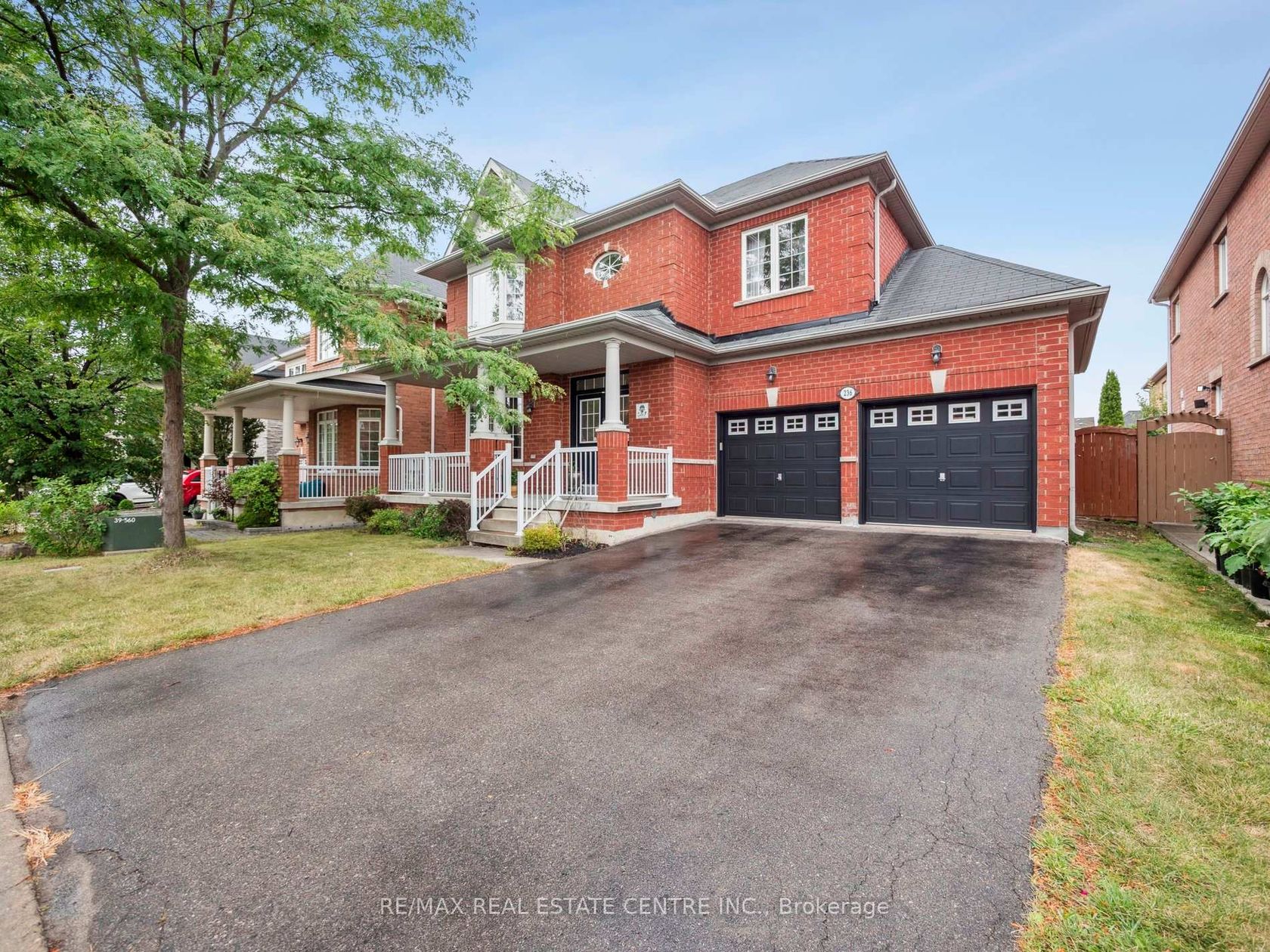 236 St Urbain Drive, Vellore Village, Vaughan by Loree Meneguzzi Real Estate 236 St Urbain Drive, Vellore Village, Vaughan