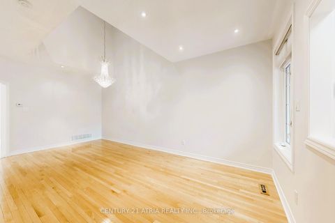 Photo 6 at 263 Kimono Crescent, Rouge Woods, Richmond Hill