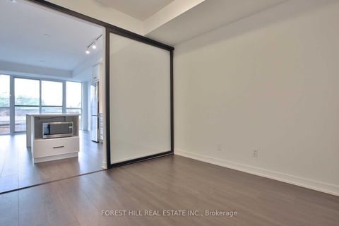 Photo 5 at 402 - 899 Queen Street E, South Riverdale, Toronto Photo 5 at 402 - 899 Queen Street E, South Riverdale, Toronto