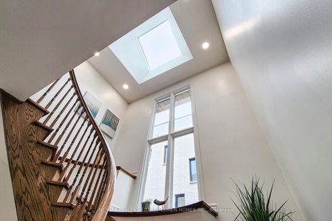 Photo 4 at 12 Larkfield Drive, Don Mills, Toronto