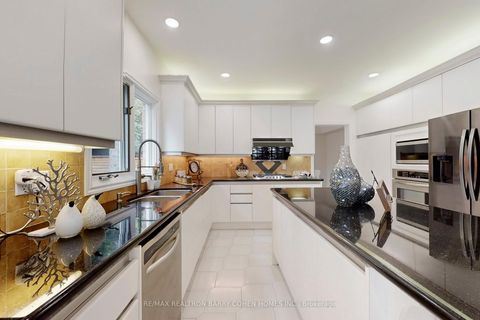 Photo 14 at 12 Larkfield Drive, Don Mills, Toronto