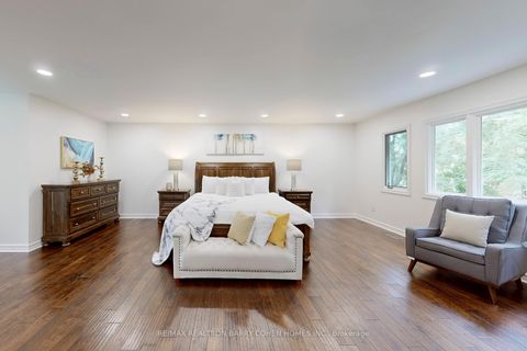 Photo 23 at 12 Larkfield Drive, Don Mills, Toronto