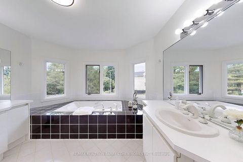 Photo 34 at 12 Larkfield Drive, Don Mills, Toronto