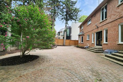 Photo 49 at 12 Larkfield Drive, Don Mills, Toronto
