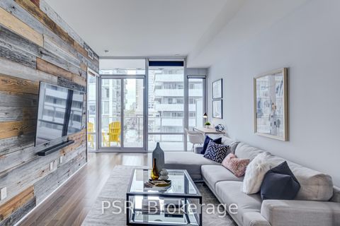 Photo 1 at 627 - 29 Queens Quay E, Waterfront Communities C8, Toronto