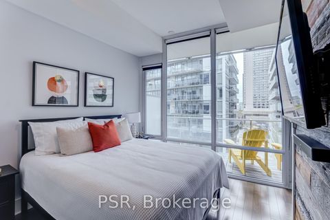 Photo 16 at 627 - 29 Queens Quay E, Waterfront Communities C8, Toronto