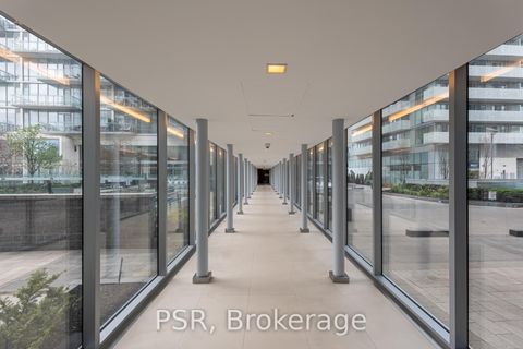 Photo 28 at 627 - 29 Queens Quay E, Waterfront Communities C8, Toronto