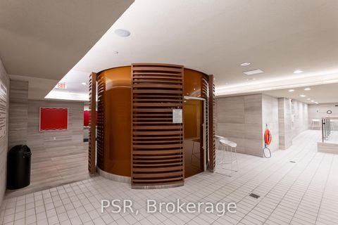 Photo 31 at 627 - 29 Queens Quay E, Waterfront Communities C8, Toronto