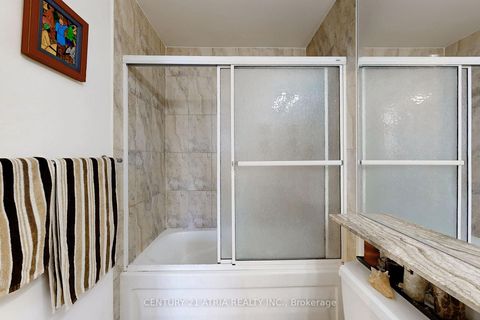 Photo 14 at 1609 - 9235 Jane Street, Maple, Vaughan