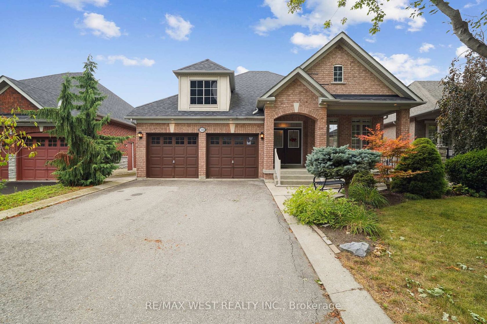 133 Cupola Crescent, Vellore Village, Vaughan by Loree Meneguzzi Real Estate 133 Cupola Crescent, Vellore Village, Vaughan