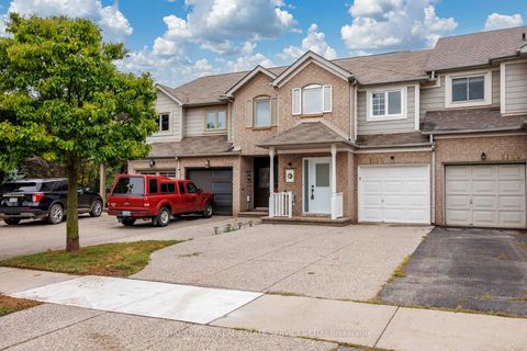 Photo 1 at 1130 Westview Terrace, WT West Oak Trails, Oakville