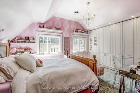 Photo 11 at 39 Strath Avenue, Kingsway South, Toronto