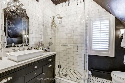Photo 13 at 39 Strath Avenue, Kingsway South, Toronto