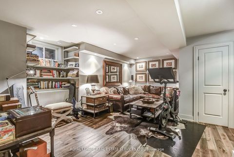 Photo 14 at 39 Strath Avenue, Kingsway South, Toronto