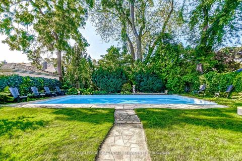 Photo 20 at 39 Strath Avenue, Kingsway South, Toronto
