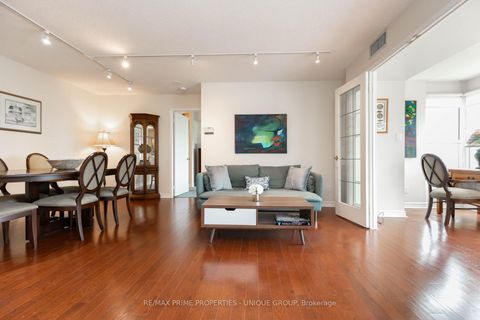 Photo 7 at 726 - 18 Concorde Place, Don Mills, Toronto