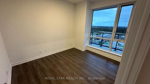 Photo 7 at B-1503 - 7950 Bathurst Street, Beverley Glen, Vaughan