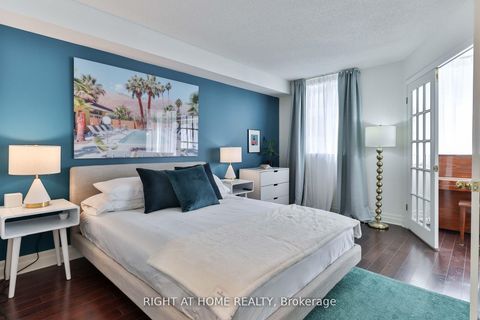 Photo 15 at 402 - 225 Davenport Road, Annex, Toronto