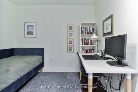 Photo 20 at 402 - 225 Davenport Road, Annex, Toronto