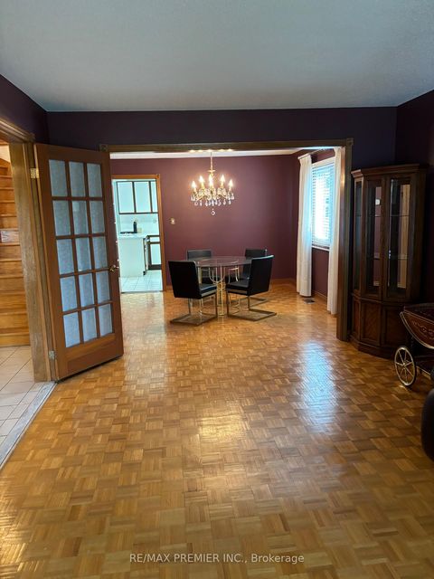 Photo 15 at 160 Fiori Drive, East Woodbridge, Vaughan